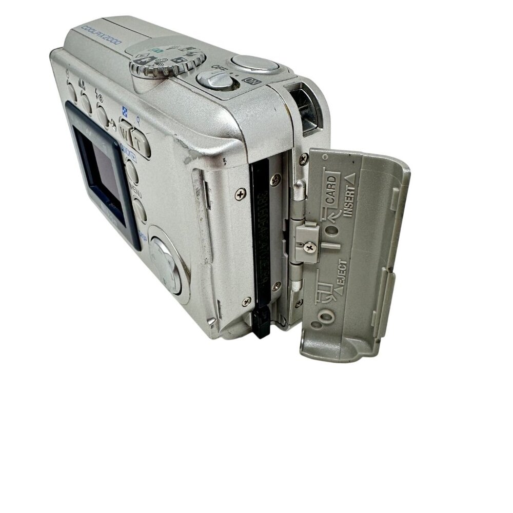 Nikon Coolpix 2000 2.0 MP Digital Camera - Tested/Works - Picture 7 of 8